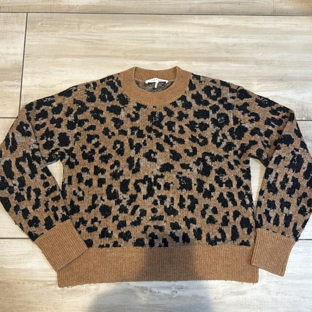 Frame Denim cropped wool sweater- like new.